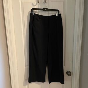 Lulu lemon size 30 black crop pant